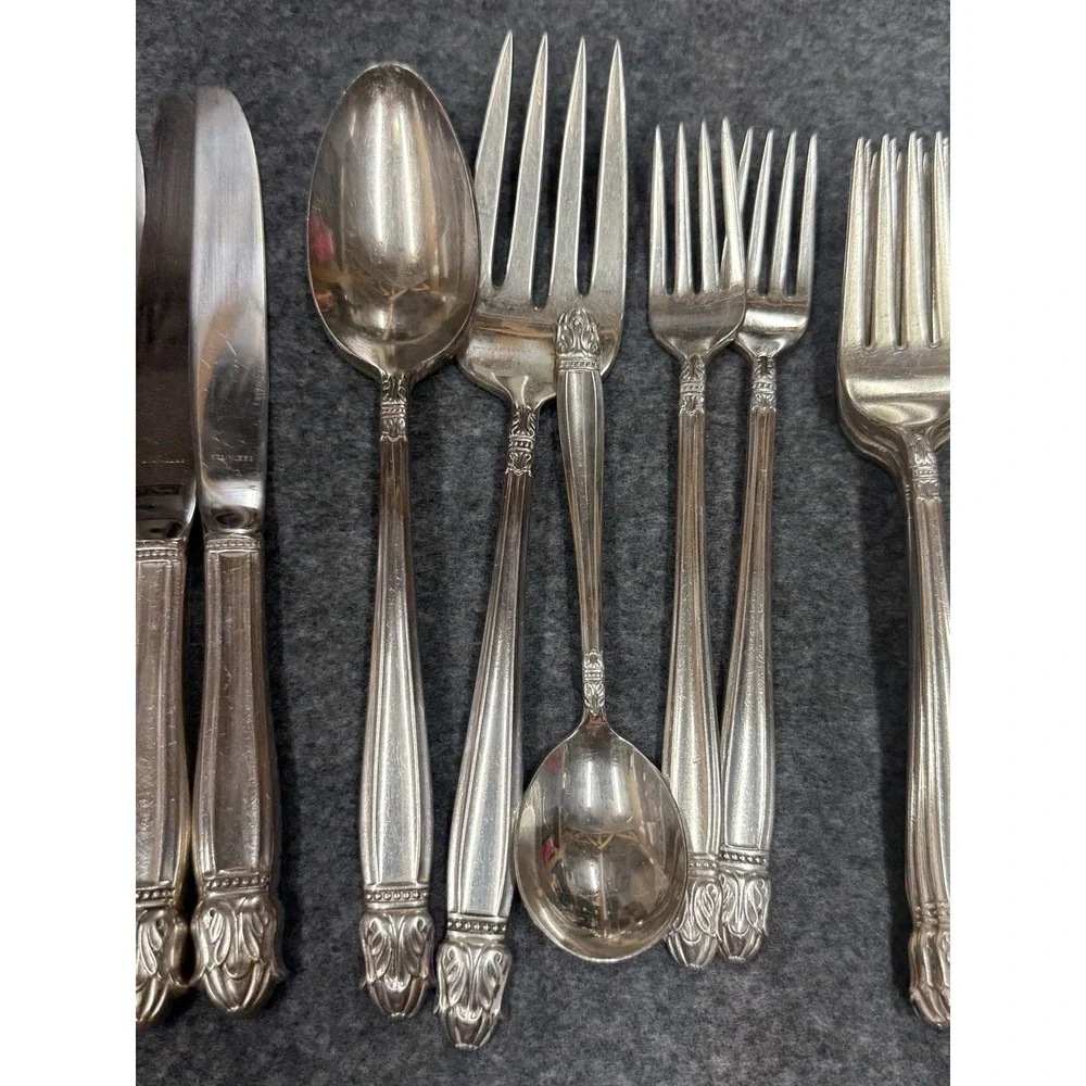 Holmes & Edwards IS 53 Pc DANISH PRINCESS Silverplate Flatware Place Settings